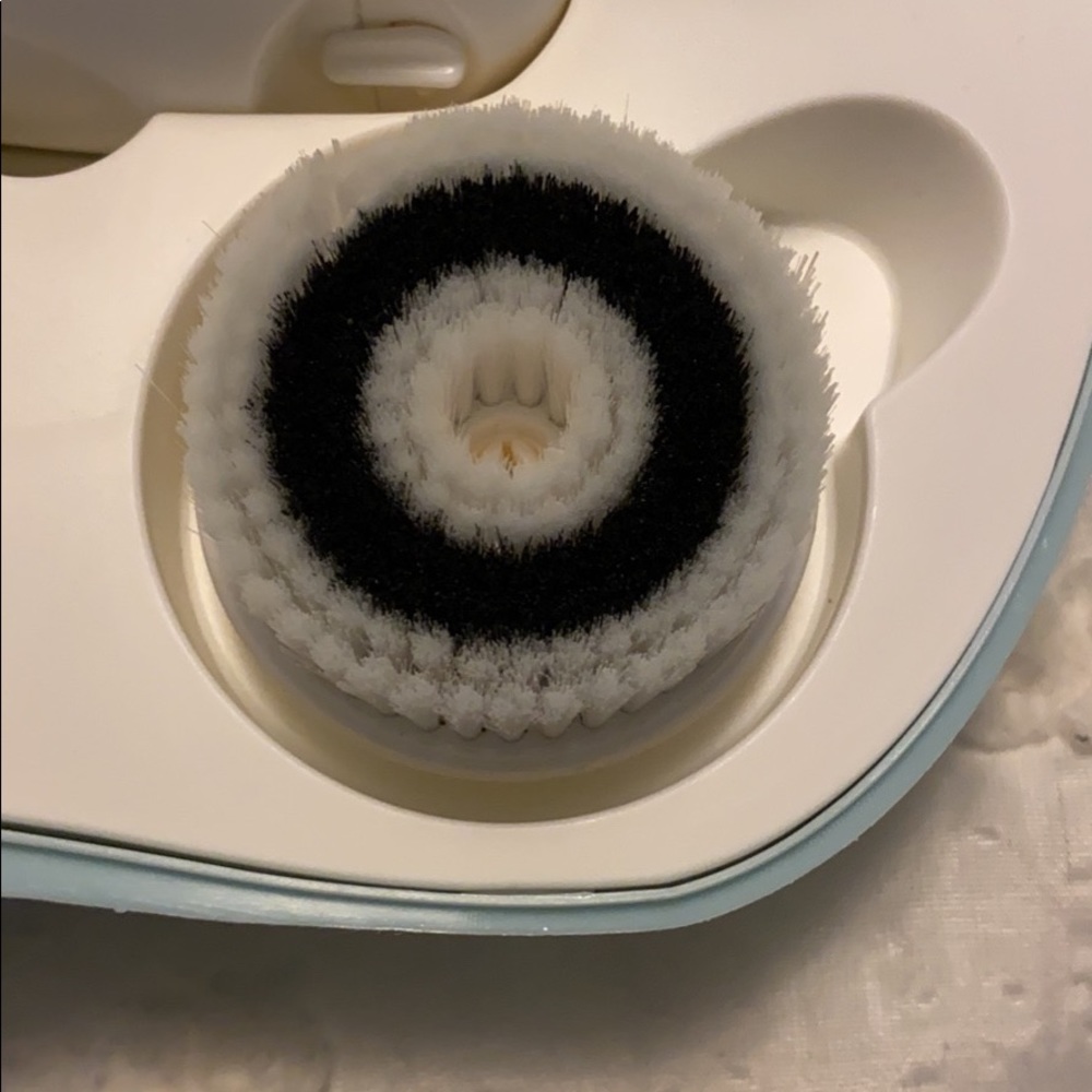 Vanity planet brush - Picture 6 of 7